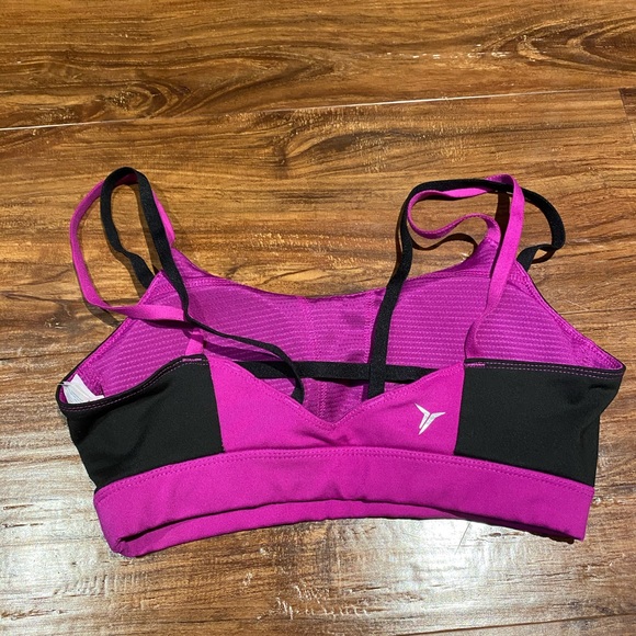 Sports bra - Picture 2 of 3